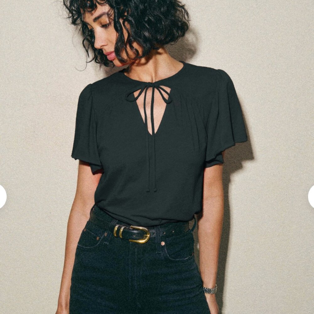 Gladys Tee in Black